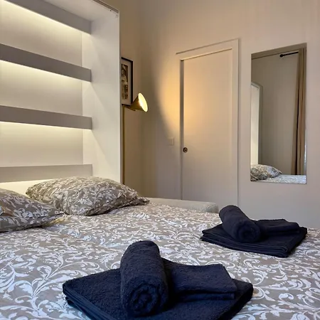 Appartamento Charming Renovated Studio, Near Saint-lazare, Parigi